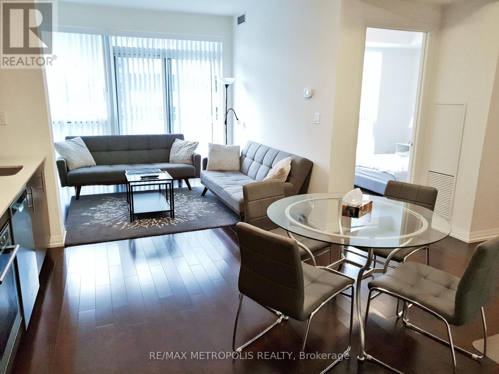 Apartment at 2117 - 460 ADELAIDE STREET E, Toronto (Moss Park)