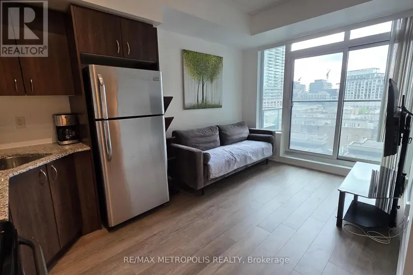Apartment at 813 - 55 EAST LIBERTY STREET, Toronto (Niagara)