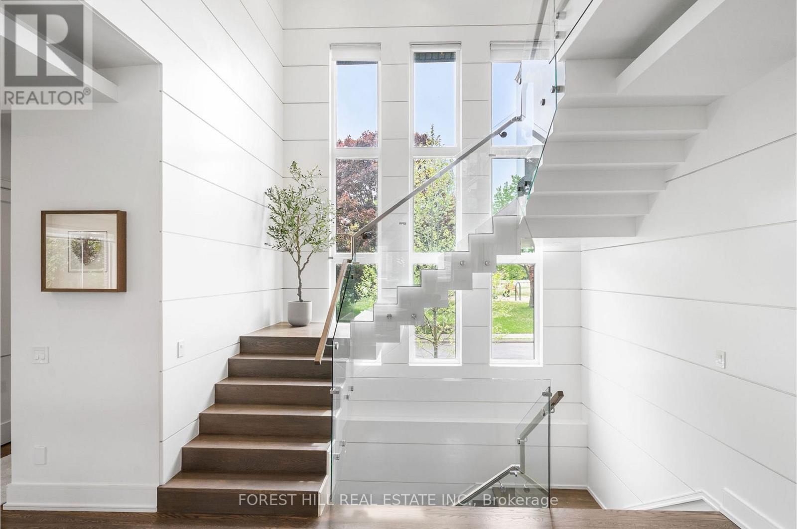 Detached at 416 PATRICIA AVENUE, Toronto (Newtonbrook West)