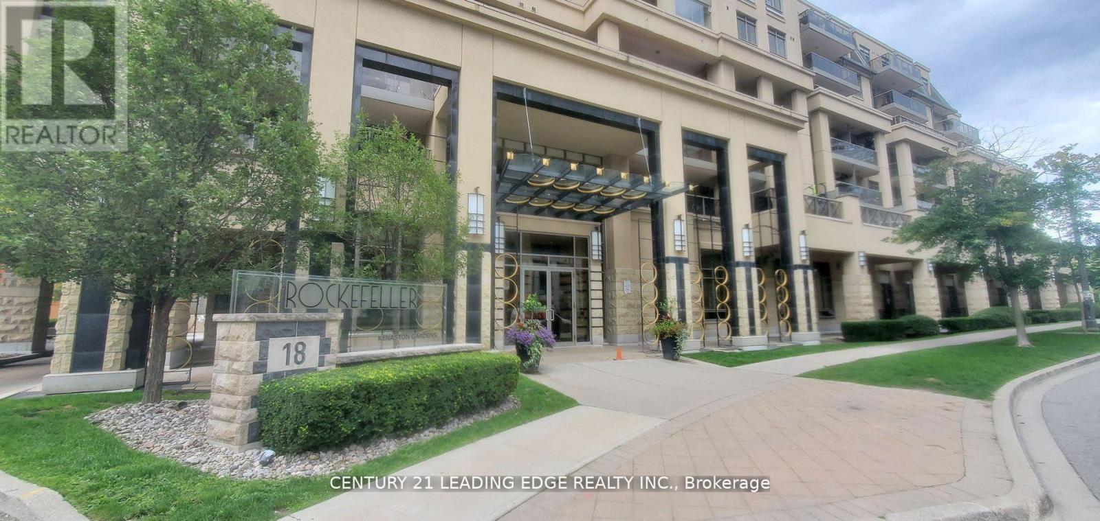 Apartment at 212 - 18 KENASTON GARDENS, Toronto (Bayview Village)