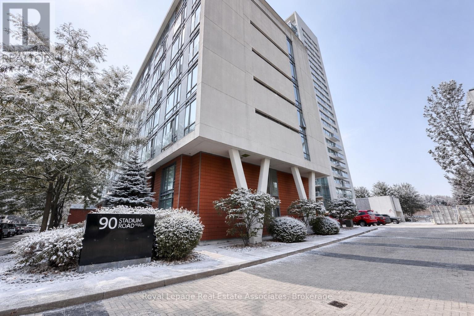 Apartment at 1002 - 90 STADIUM ROAD, Toronto (Niagara)