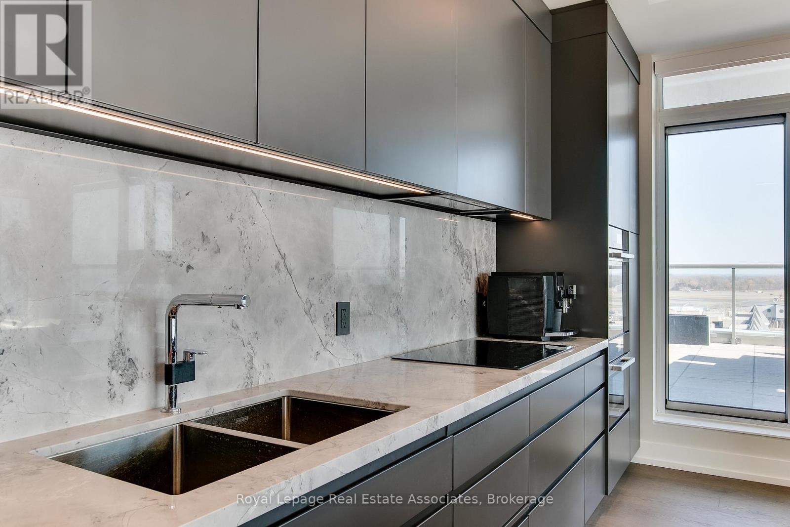 Apartment at 1002 - 90 STADIUM ROAD, Toronto