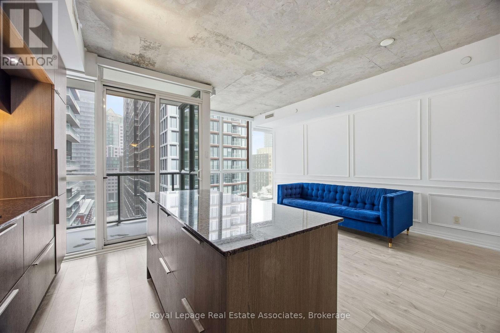 Apartment at 1604 - 88 BLUE JAYS WAY, Toronto