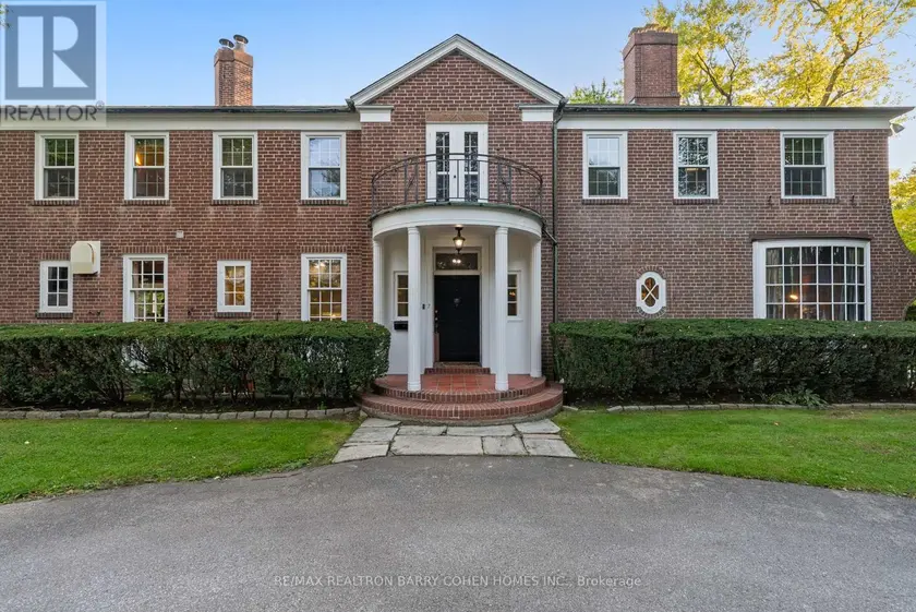 Detached at 7 ALDERBROOK DRIVE, Toronto