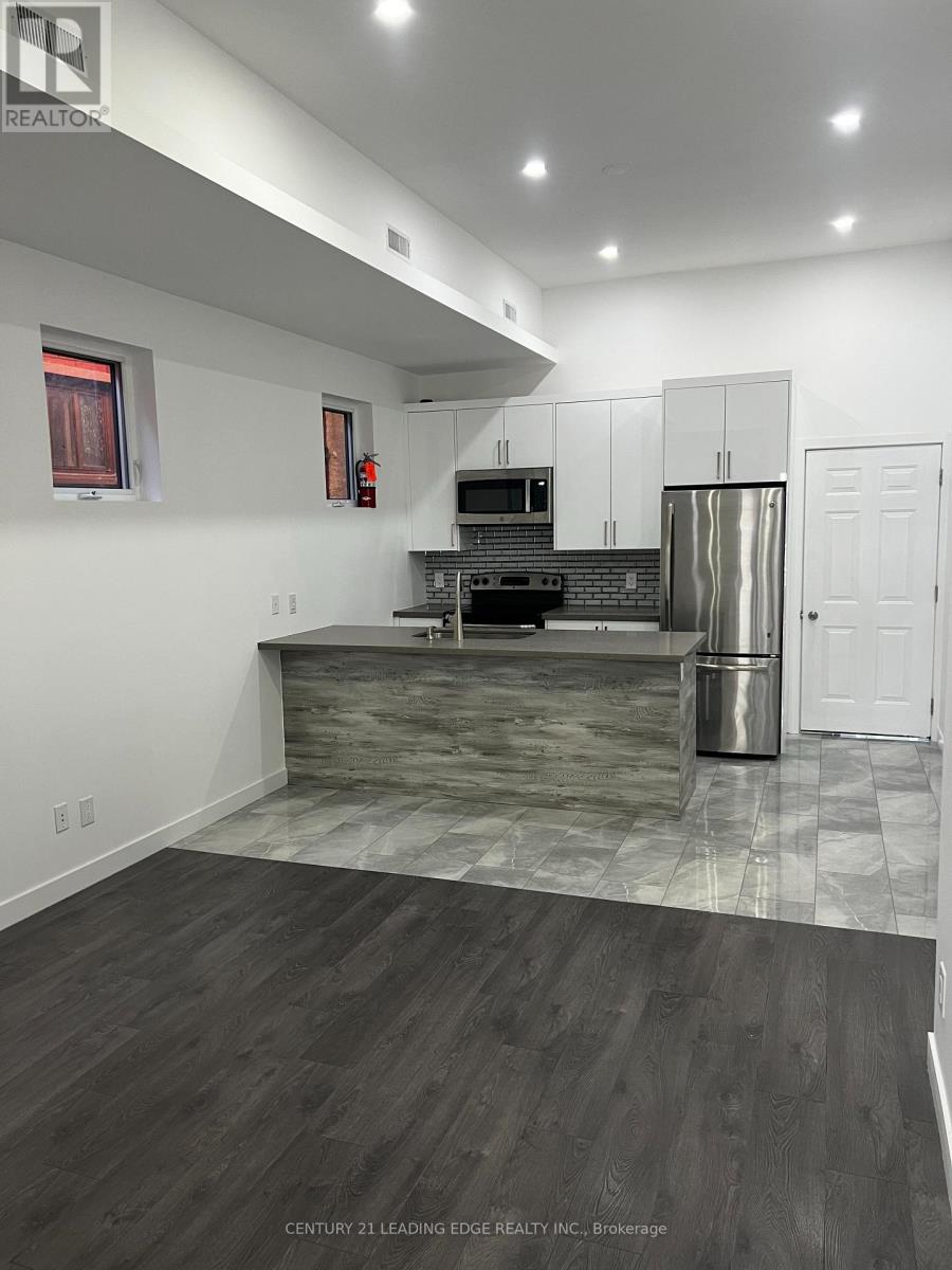 Other at UNIT A - 1375 BATHURST STREET, Toronto (Casa Loma)