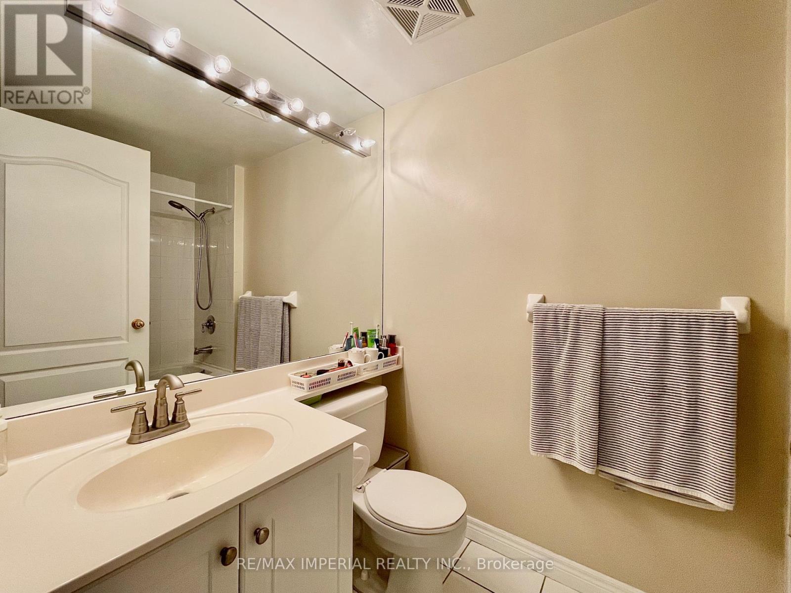 Apartment at 223 - 38 WILLIAM CARSON CRESCENT, Toronto