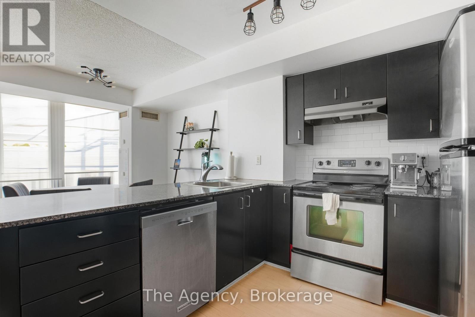 Apartment at 210 - 76 SHUTER STREET, Toronto (Church-Yonge Corridor)