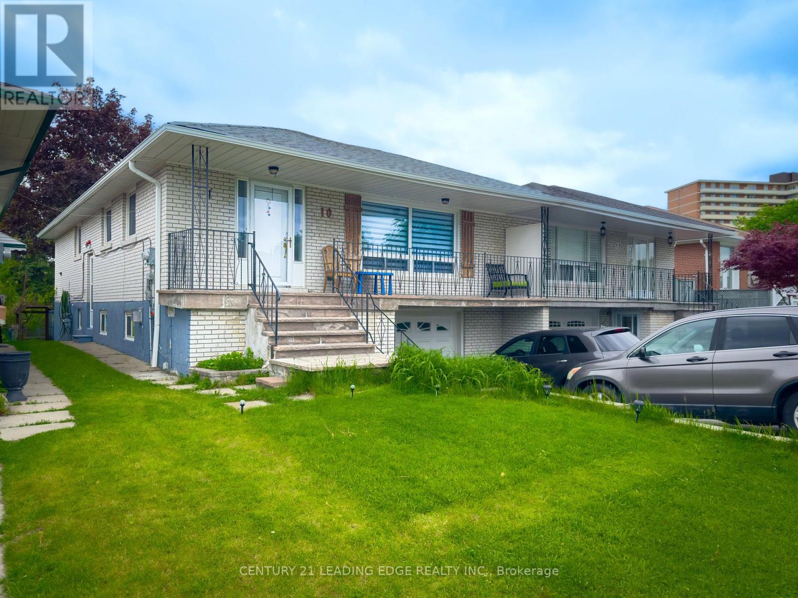 Semi-Detached/Link at 10 CLIPPER ROAD, Toronto (Pleasant View)
