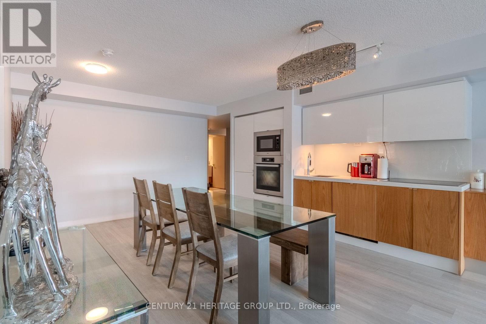 Apartment at 303 - 151 DAN LECKIE WAY, Toronto (Waterfront Communities)