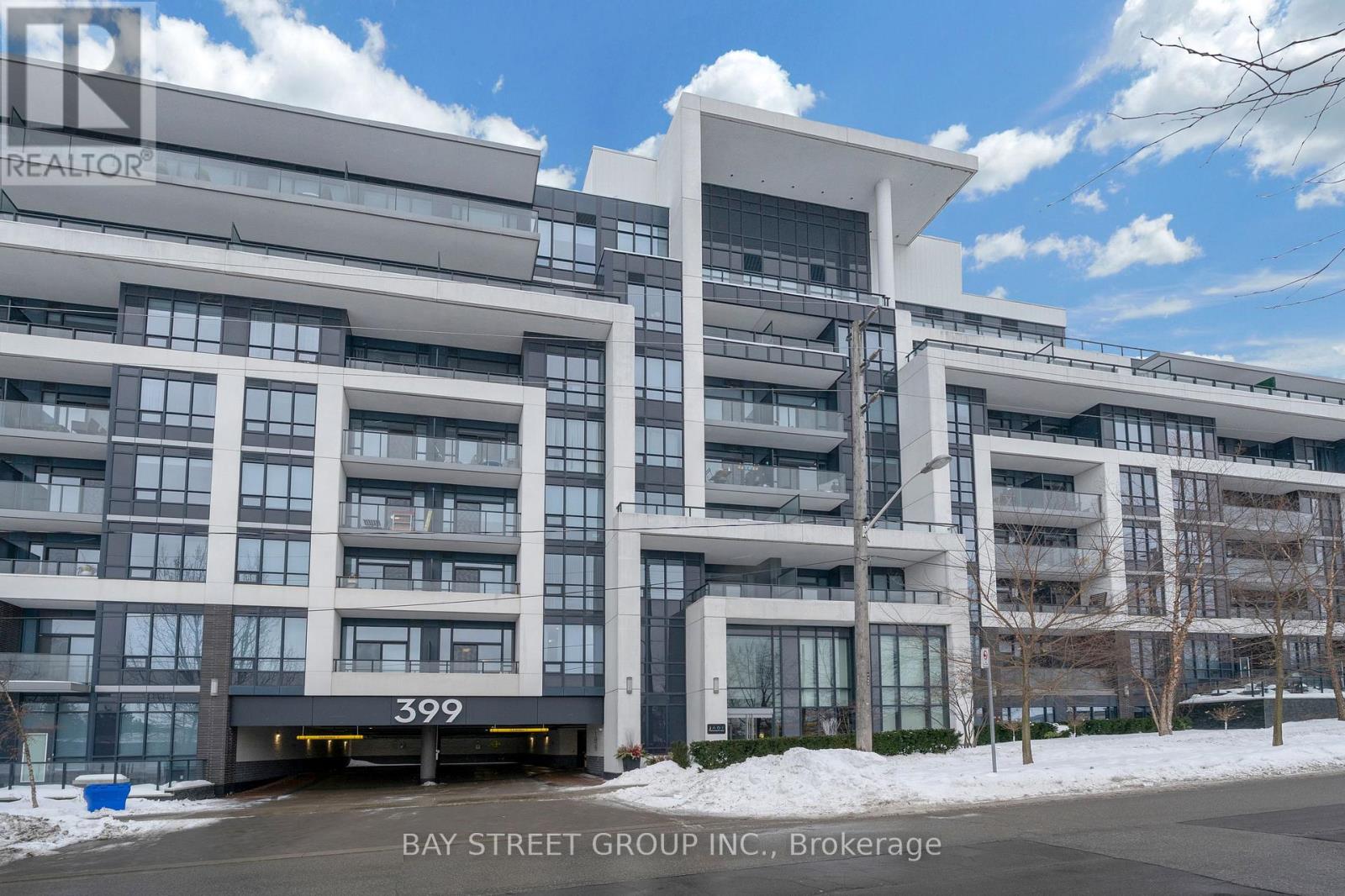 Apartment at 225 - 399 SPRING GARDEN AVENUE, Toronto (Willowdale East)
