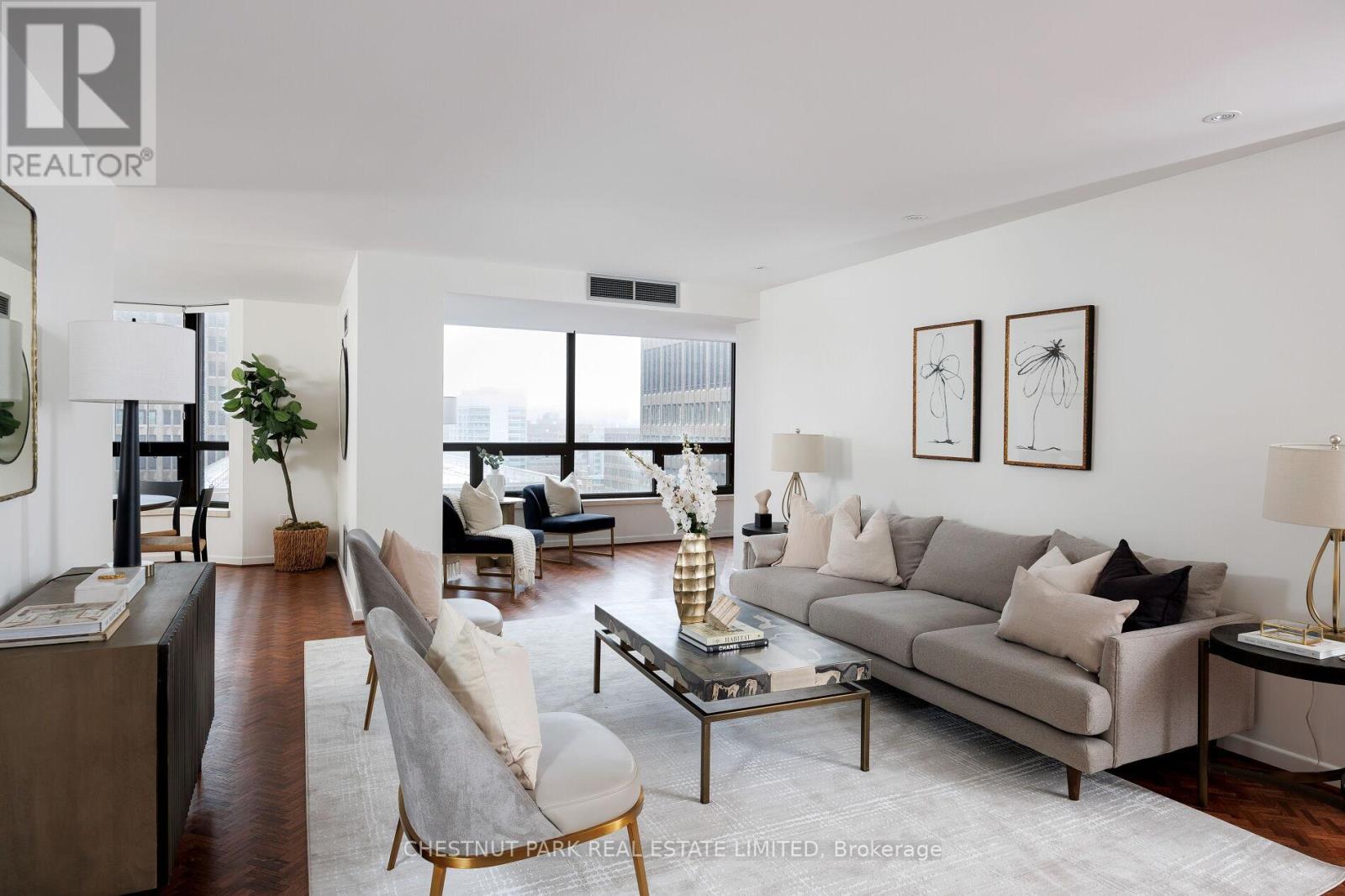 Apartment at 1903 - 62 WELLESLEY STREET W, Toronto (Bay Street Corridor)