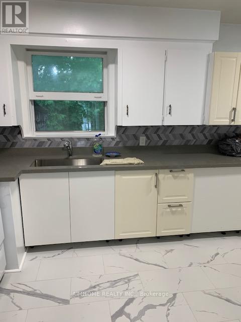 Detached at MAIN FLOOR - 224 FINCH AVENUE E, Toronto (Newtonbrook East)