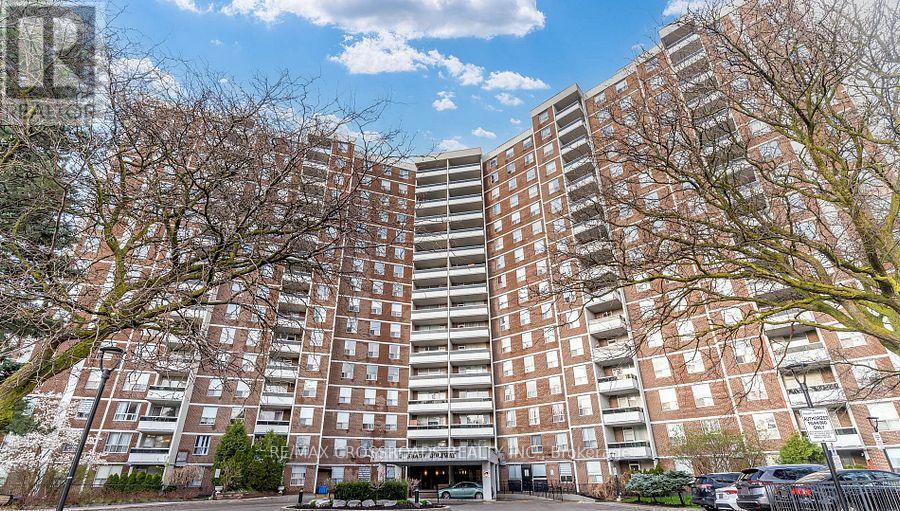 Apartment at 205 - 5 SHADY GOLFWAY, Toronto (Flemingdon Park)