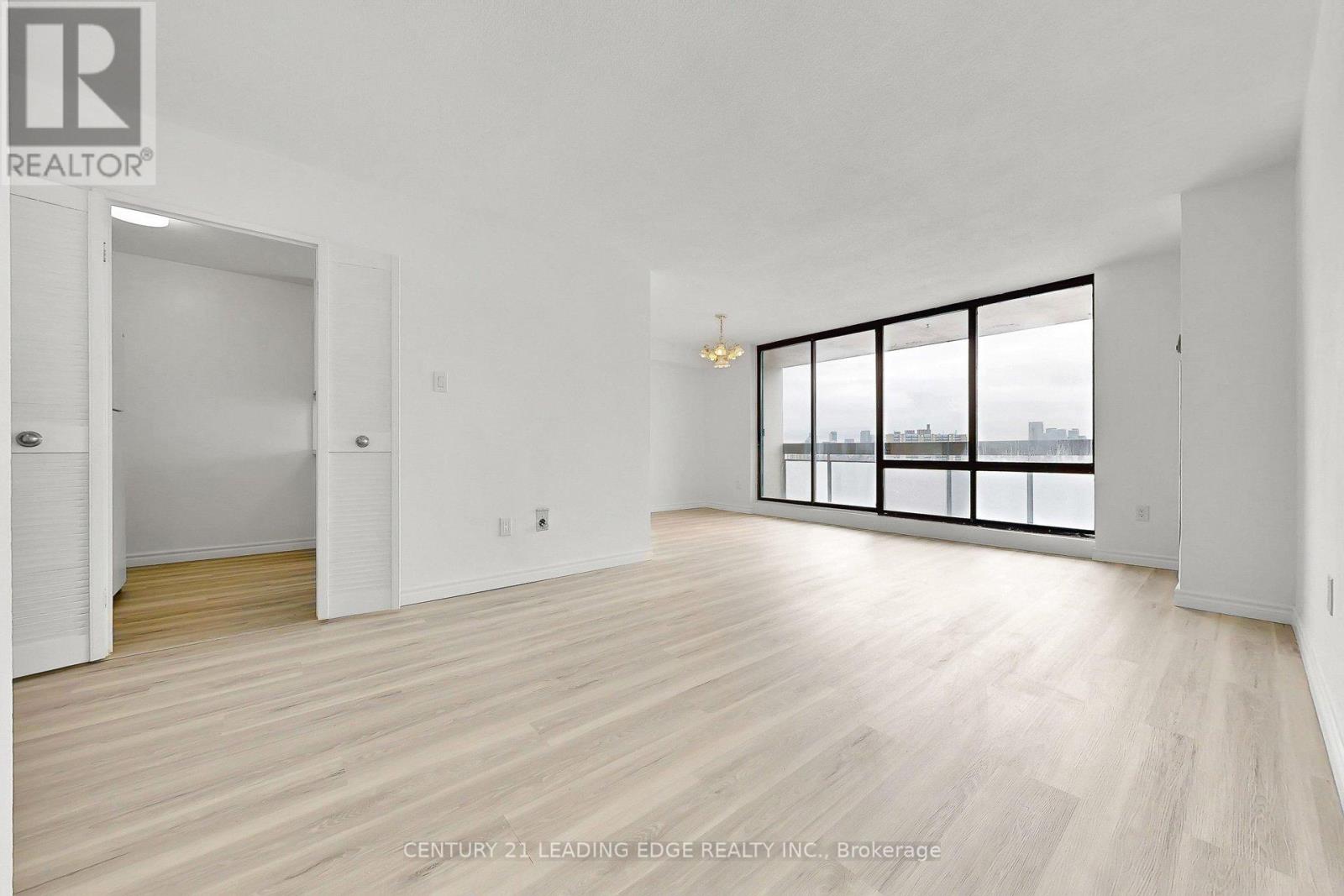 Apartment at 1604 - 260 SENECA HILL DRIVE, Toronto (Don Valley Village)