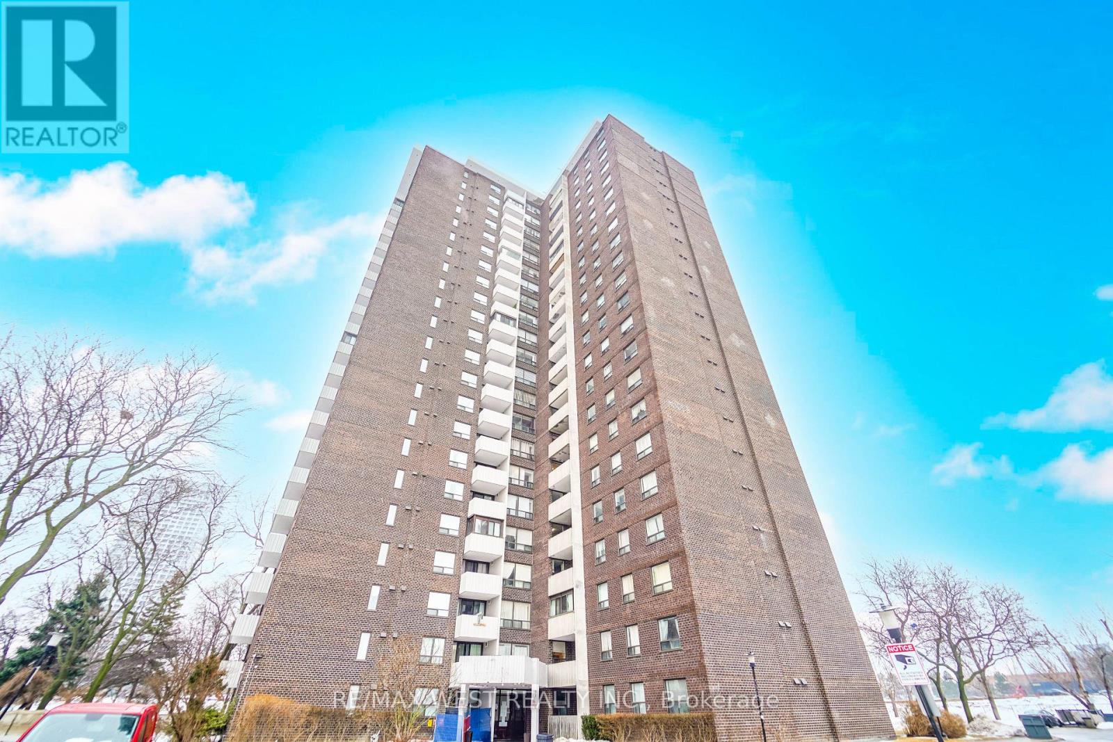 Apartment at 909 - 10 MUIRHEAD ROAD, Toronto (Pleasant View)