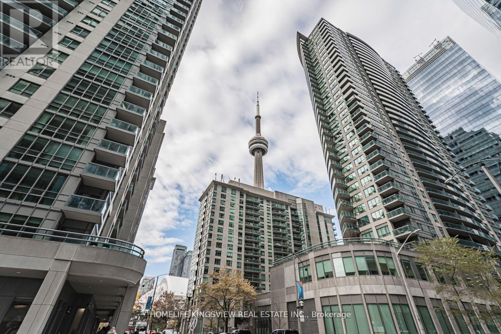Apartment at 1001 - 12 YORK STREET, Toronto (Waterfront Communities)