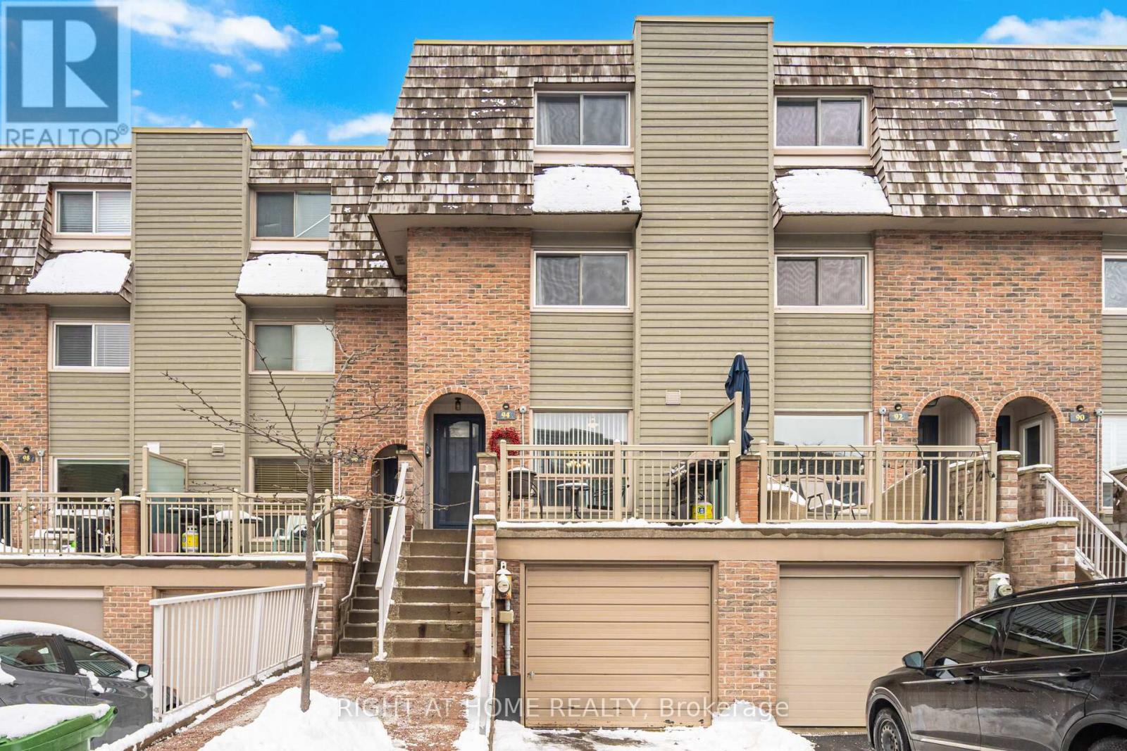 Townhouse at 94 DUTCH MYRTLE WAY, Toronto (Banbury-Don Mills)