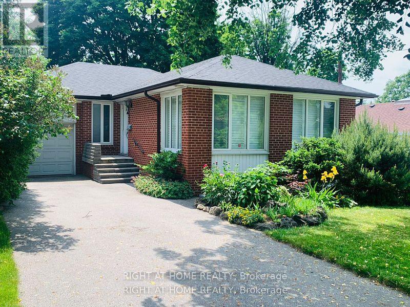 Detached at 23 FENELON DRIVE, Toronto (Parkwoods-Donalda)