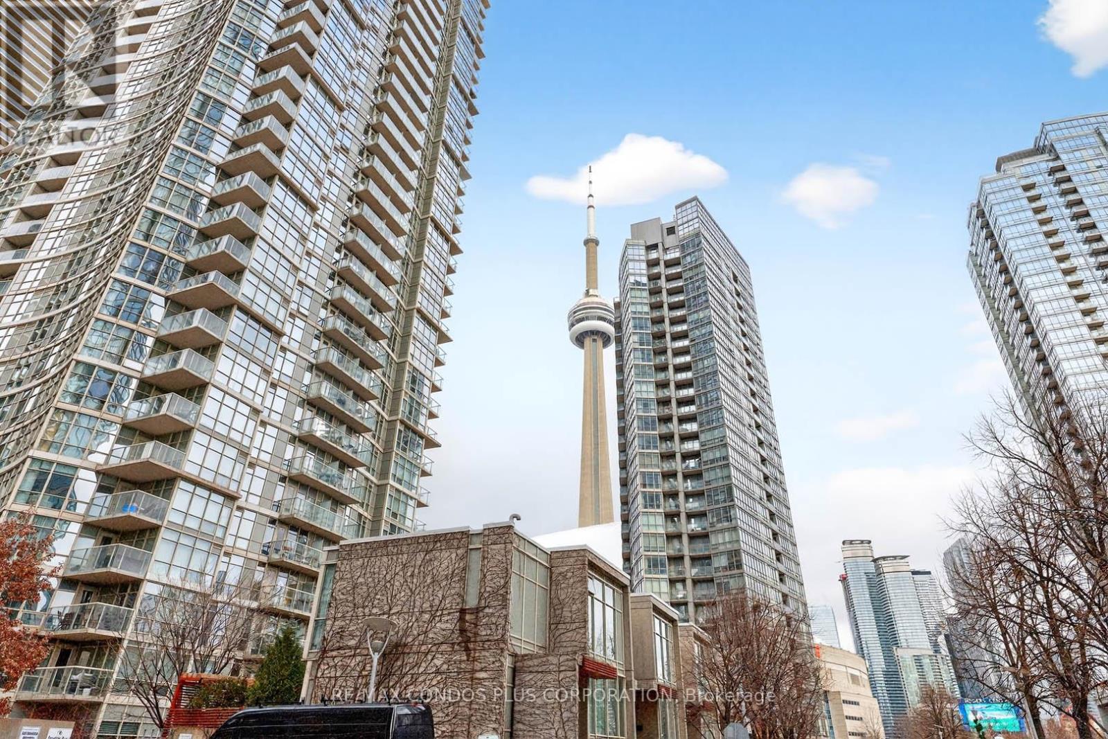 Apartment at 605 - 35 MARINER TERRACE, Toronto (Waterfront Communities)