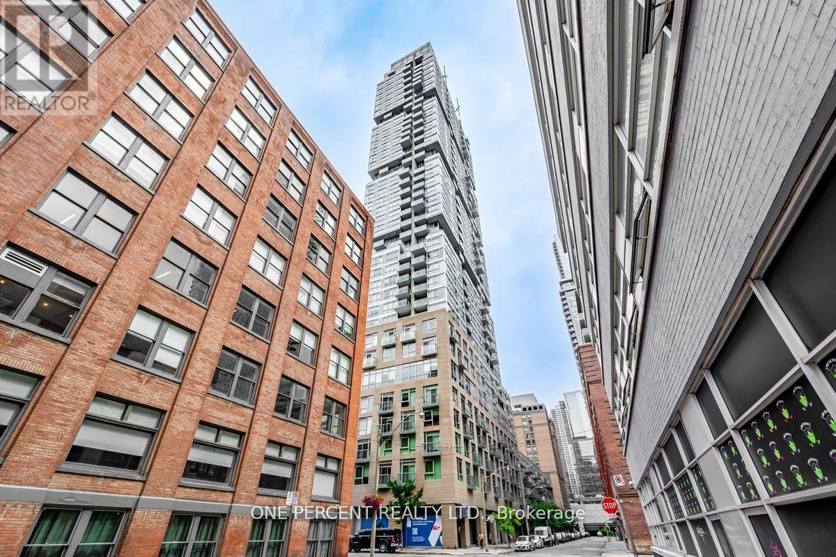 Apartment at 426 - 30 NELSON STREET, Toronto (Waterfront Communities)