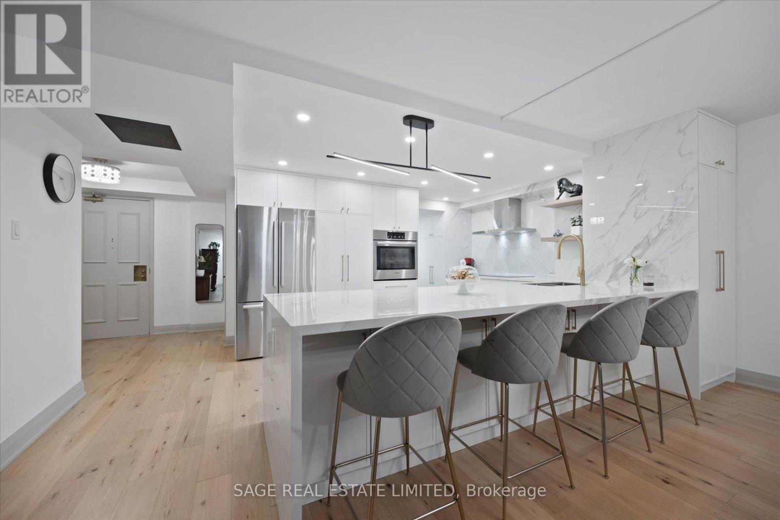 Apartment at 305 - 160 FREDERICK STREET, Toronto (Moss Park)