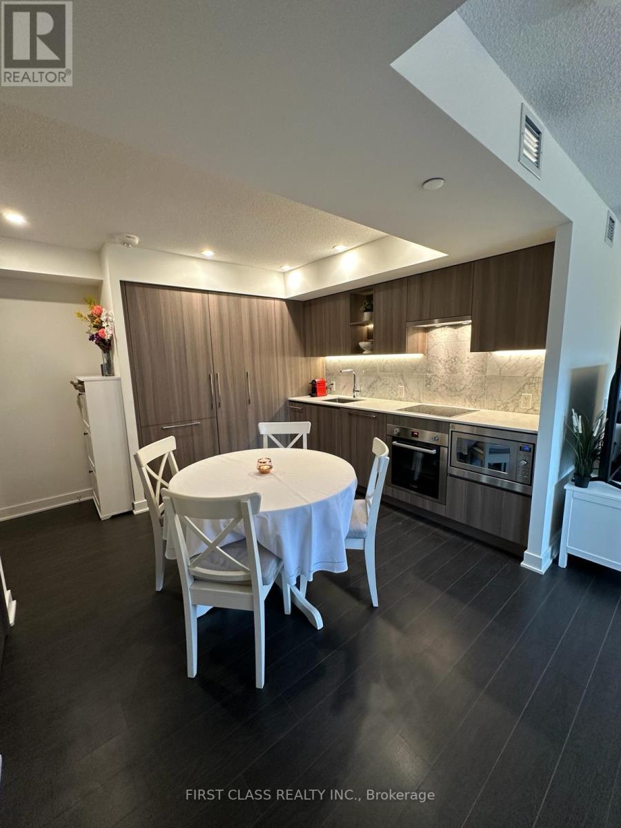 Apartment at 1111 - 19 BATHURST STREET, Toronto (Waterfront Communities)