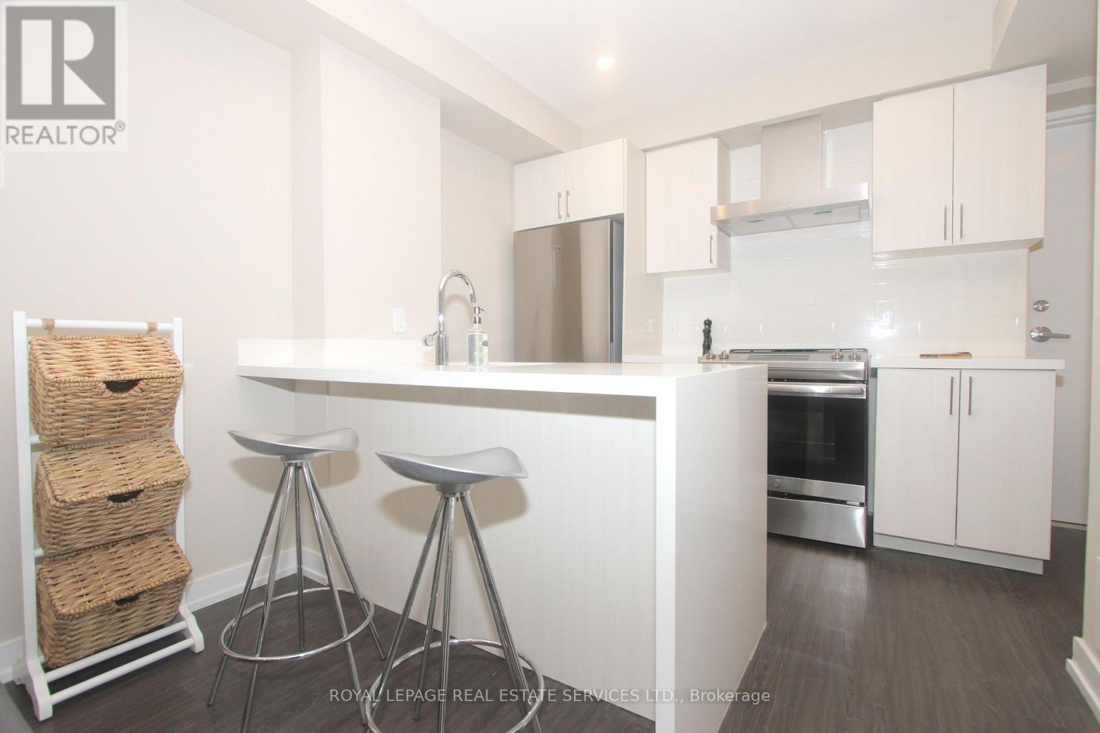 Other at 282 BLEECKER STREET, Toronto (North St. James Town)