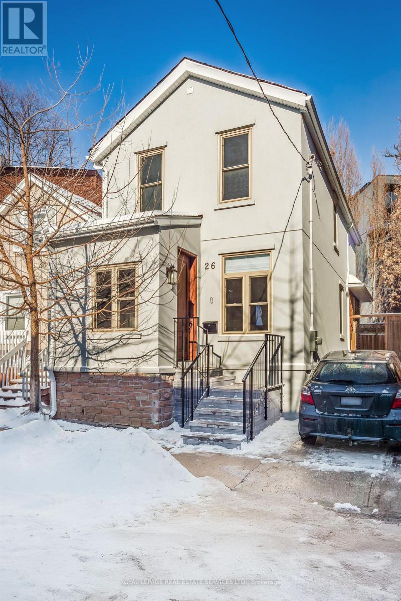 Detached at 26 BISHOP STREET, Toronto (Annex)