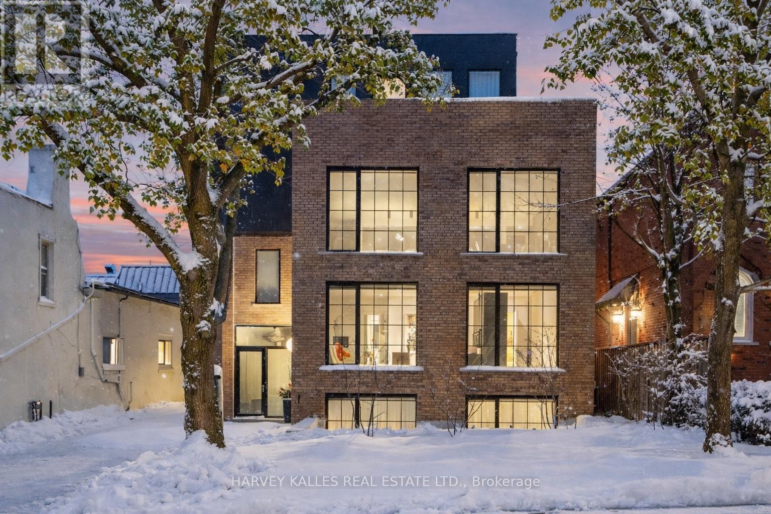 Apartment at B - 34 COULSON AVENUE, Toronto (Forest Hill South)