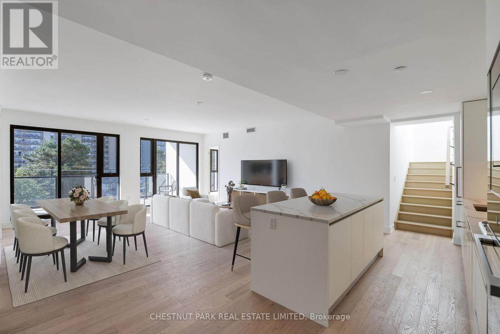 Apartment at PH406 - 200 KEEWATIN AVENUE, Toronto (Mount Pleasant East)