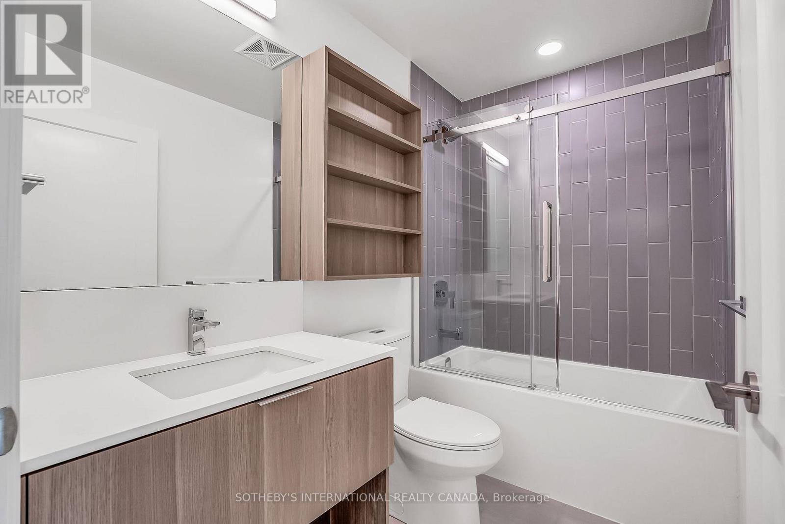 Apartment at 1407 - 88 BATHURST STREET, Toronto