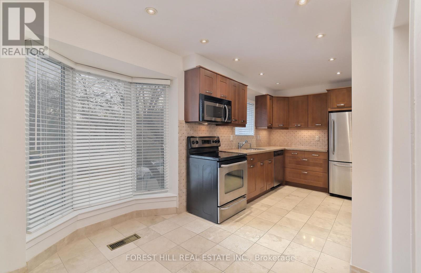 Townhouse at 259 - 45 SUGAR MILL WAY, Toronto