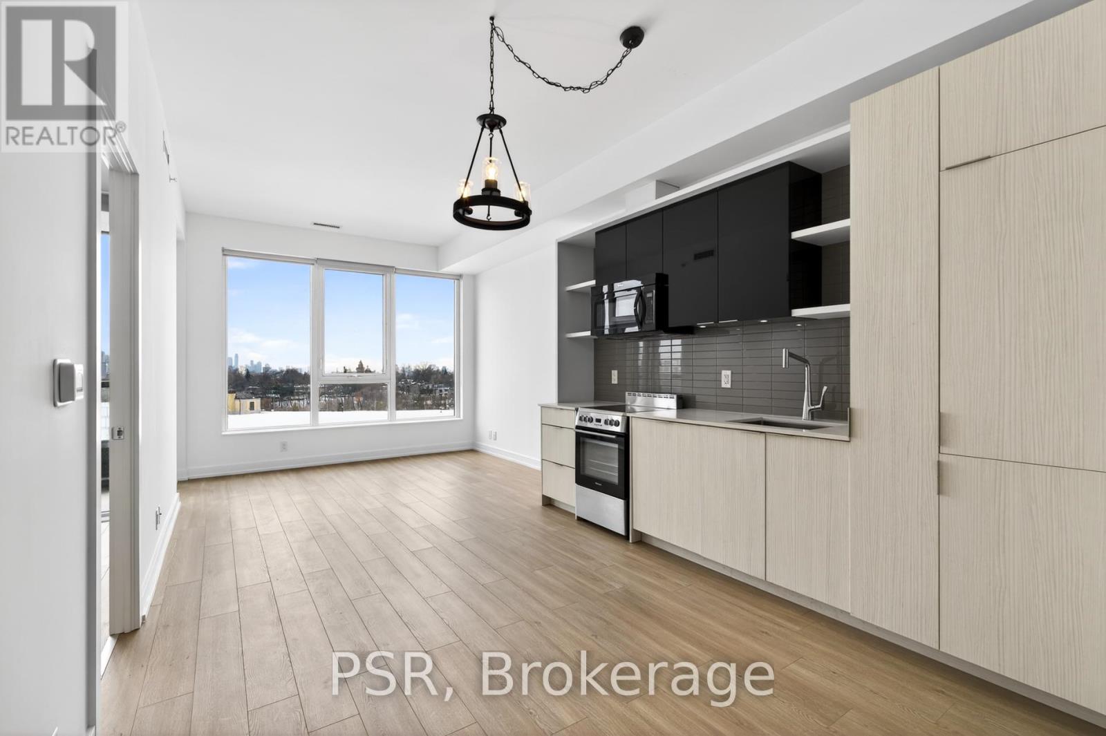 Apartment at 509 - 6 PARKWOOD AVENUE, Toronto (Casa Loma)
