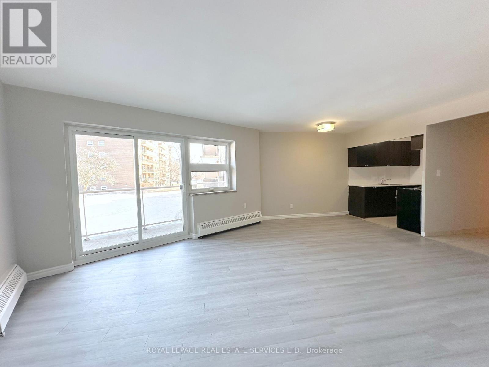 Other at 201 - 32 CARLUKE CRESCENT, Toronto (St. Andrew-Windfields)