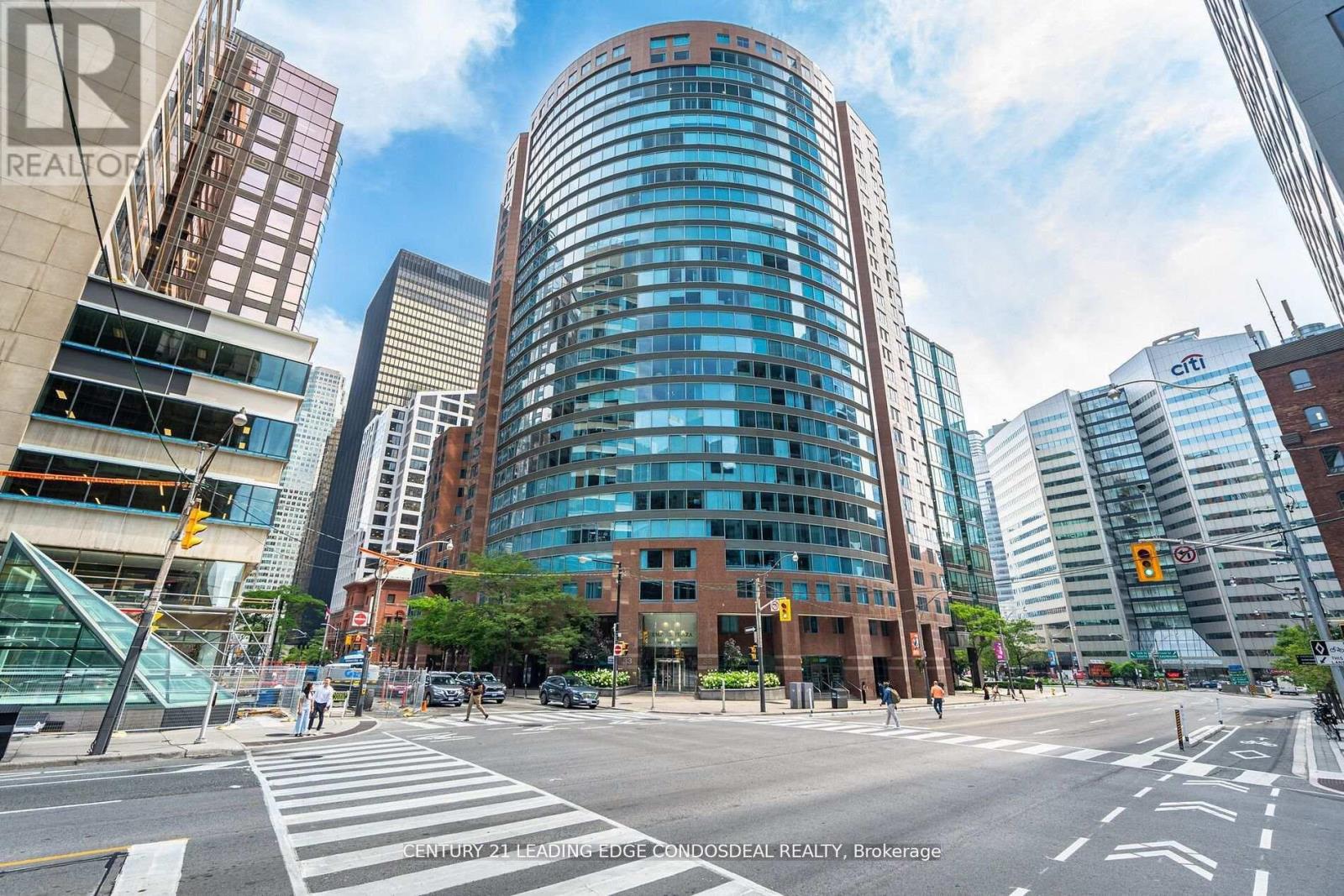 Apartment at 2106 - 33 UNIVERSITY AVENUE, Toronto (Bay Street Corridor)