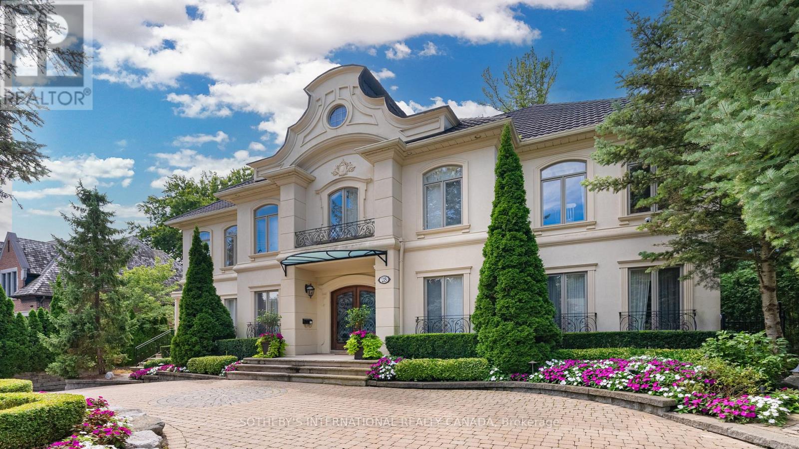 Detached at 28 GLENORCHY ROAD, Toronto (Bridle Path-Sunnybrook-York Mills)