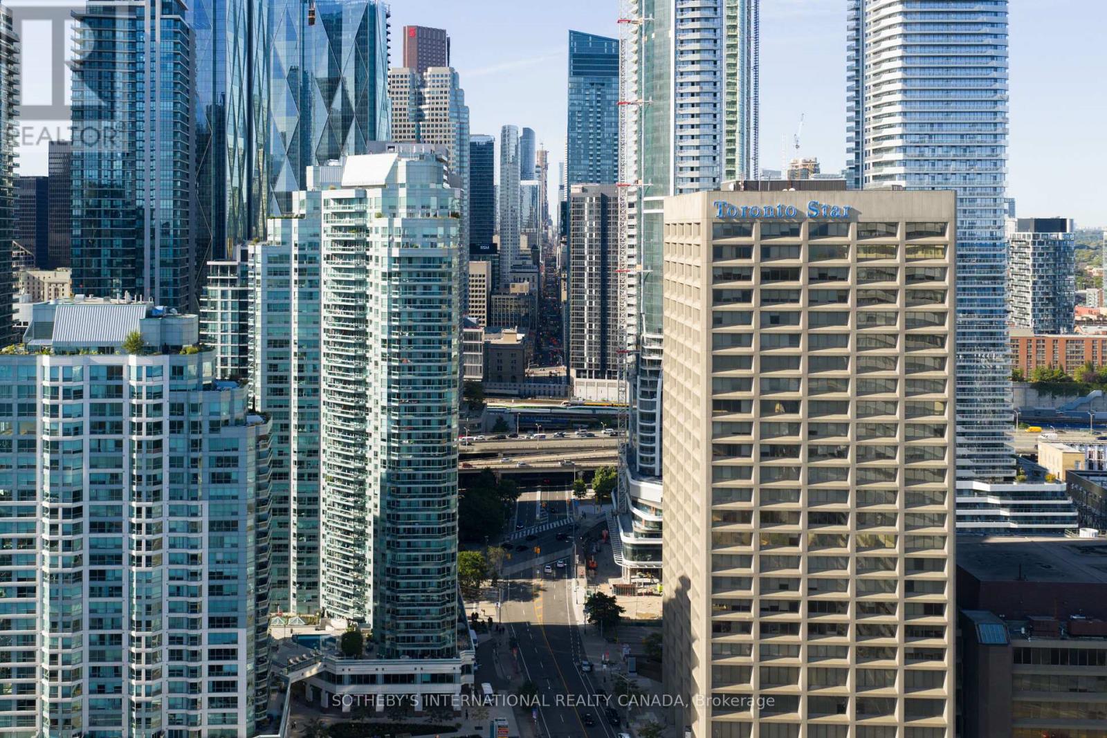 Apartment at 3407 - 10 YONGE STREET, Toronto (Waterfront Communities)