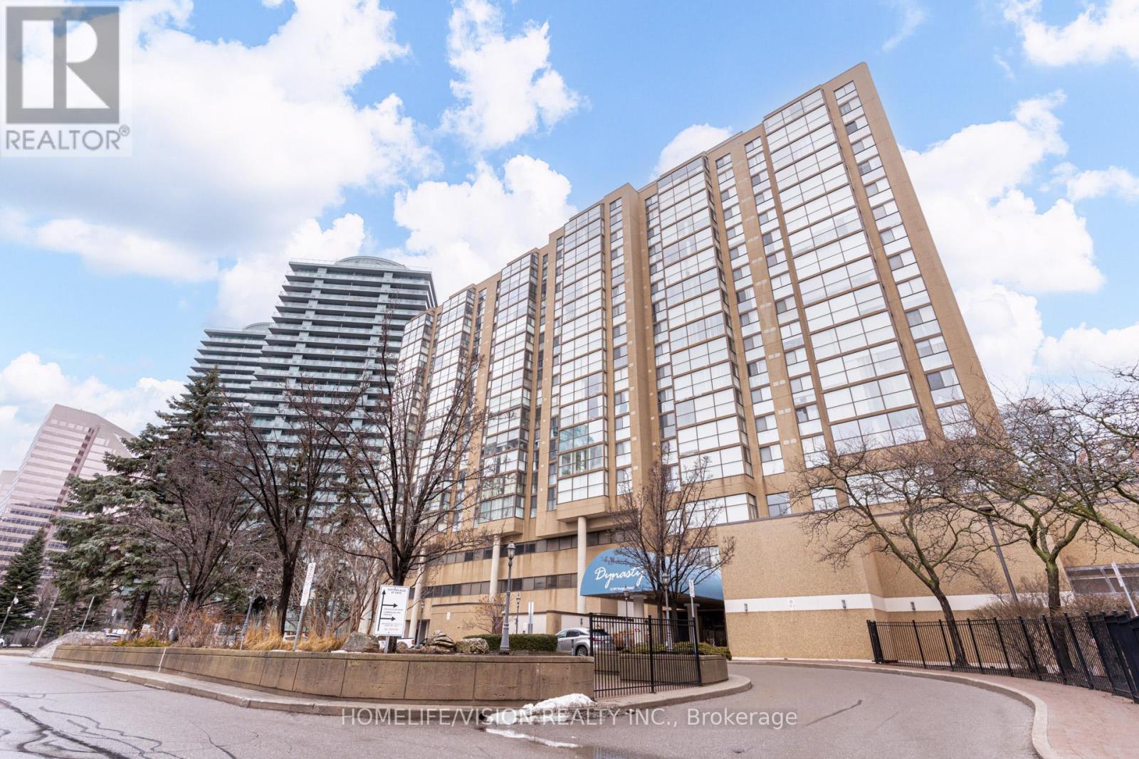 Apartment at 501 - 5460 YONGE STREET, Toronto (Willowdale West)