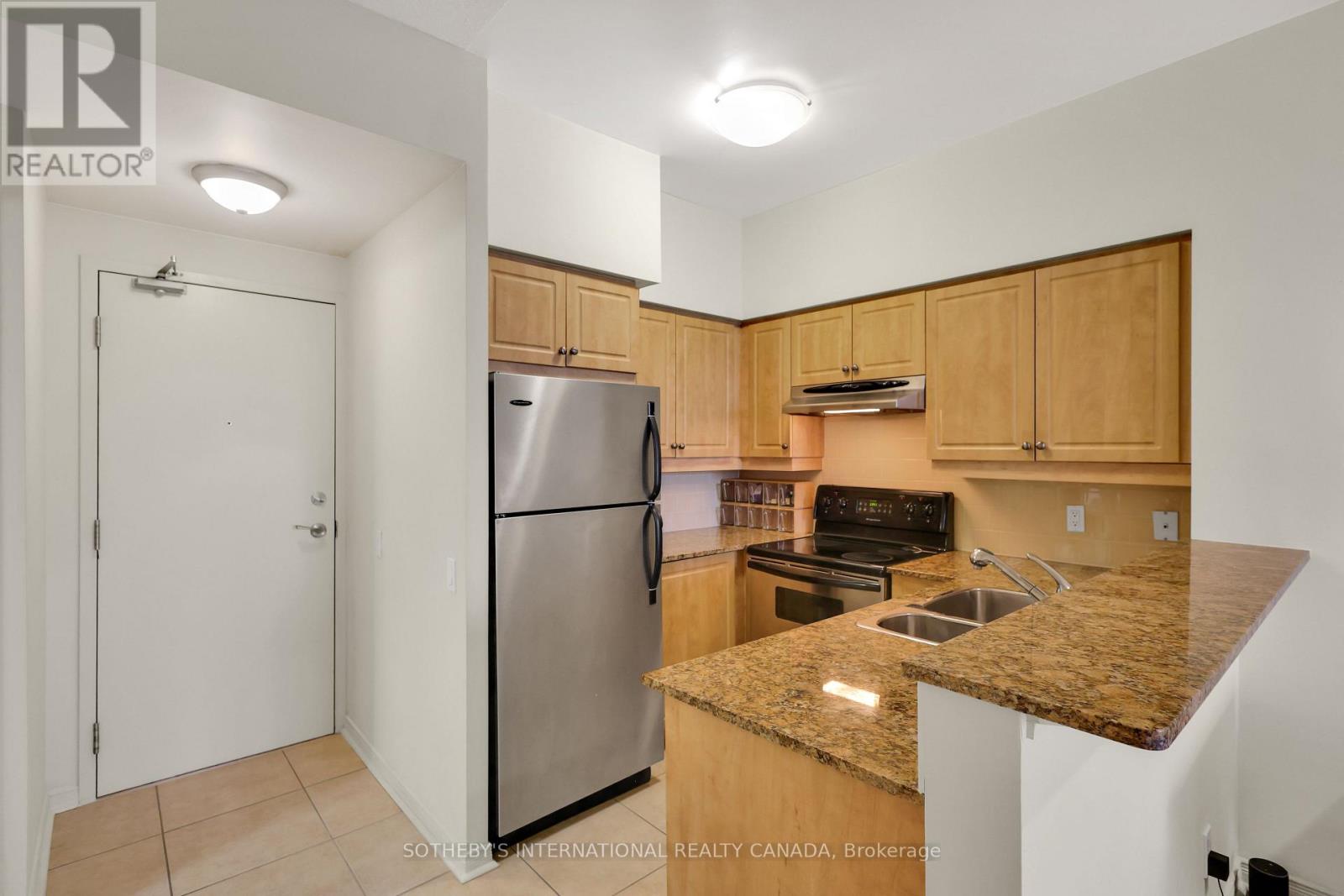 Apartment at 407 - 481 ROSEWELL AVENUE, Toronto