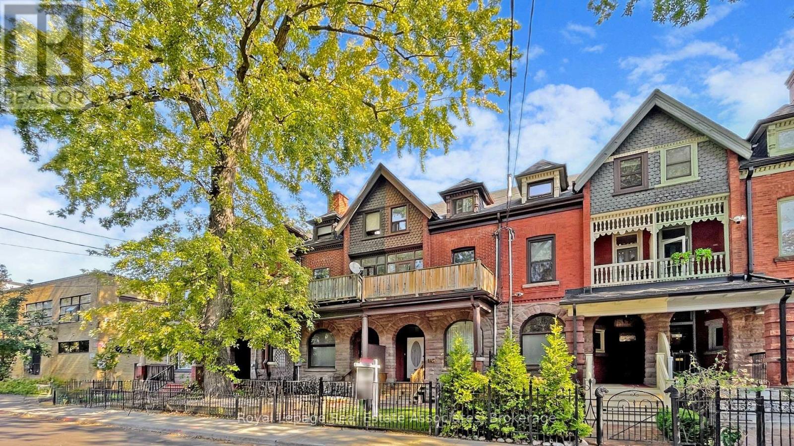 Townhouse at 143 SEATON STREET, Toronto (Moss Park)