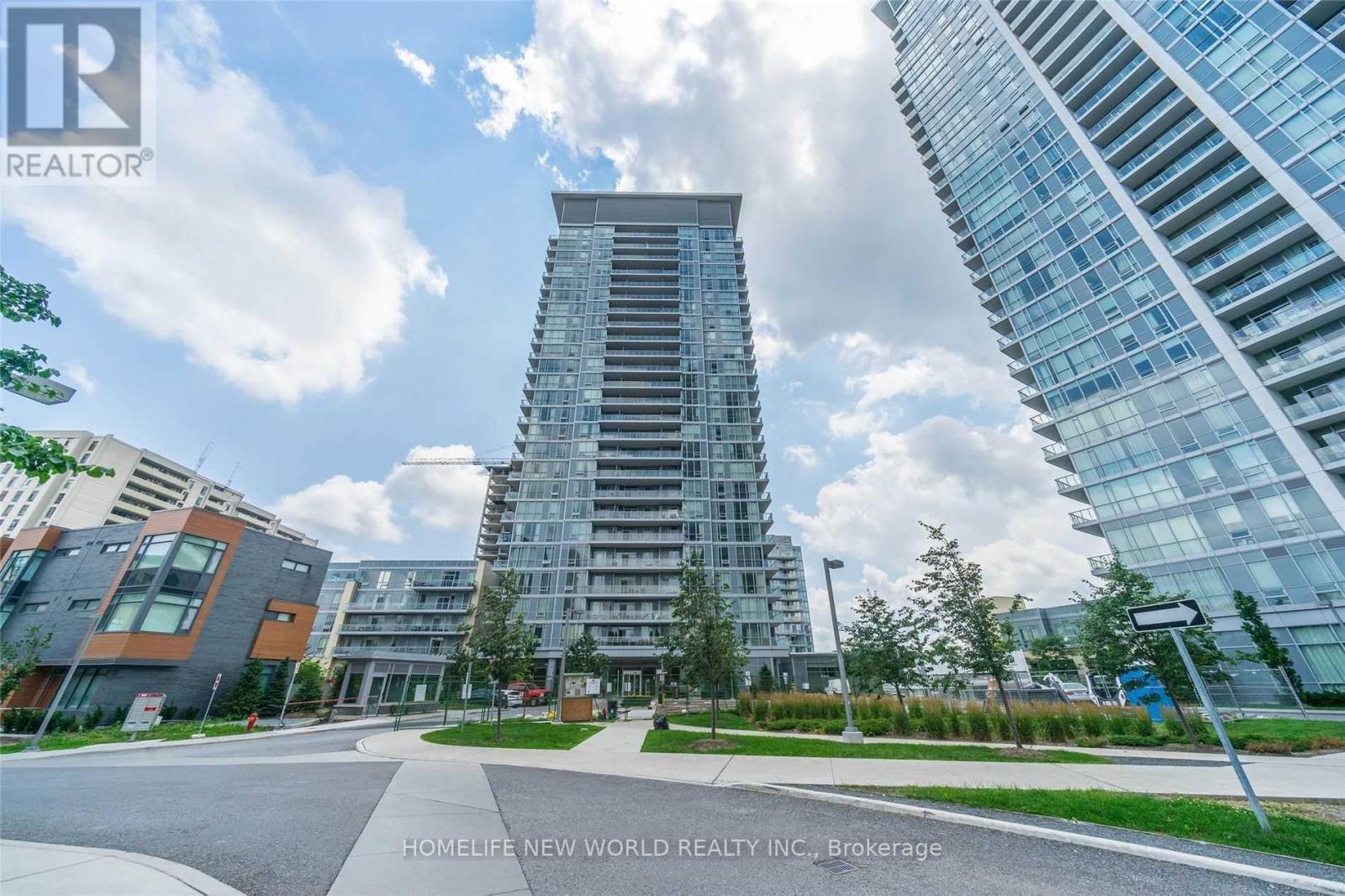 Apartment at 1311 - 62 FOREST MANOR ROAD, Toronto (Henry Farm)