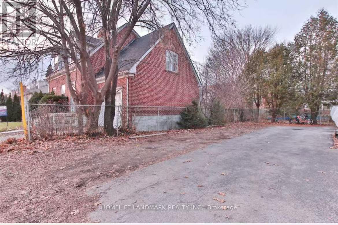 Vacant Land at 360B LAWRENCE AVENUE W, Toronto (Bedford Park-Nortown)