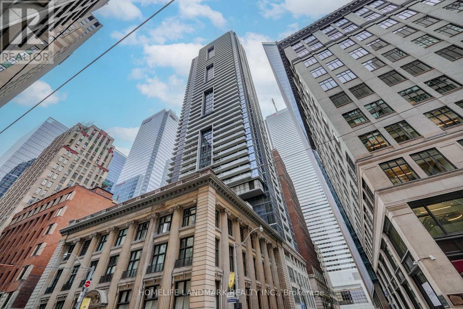 Apartment at 1611 - 70 TEMPERANCE STREET, Toronto (Bay Street Corridor)