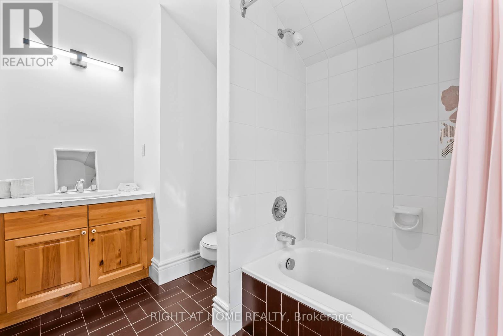 Detached at 287 RUSSELL HILL ROAD, Toronto