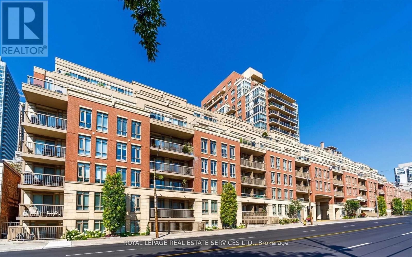 Apartment at 1203 - 900 MOUNT PLEASANT ROAD, Toronto (Mount Pleasant West)