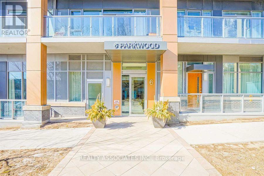Apartment at 307 - 6 PARKWOOD AVENUE, Toronto (Casa Loma)