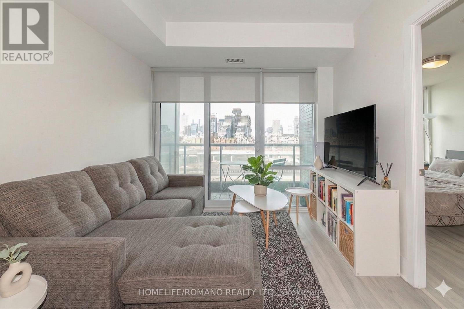 Apartment at 823 - 1 EDGEWATER DRIVE, Toronto