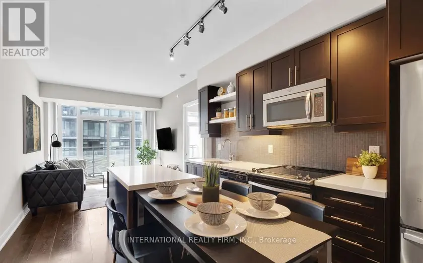 Apartment at LPH35 - 525 ADELAIDE STREET W, Toronto (Waterfront Communities)
