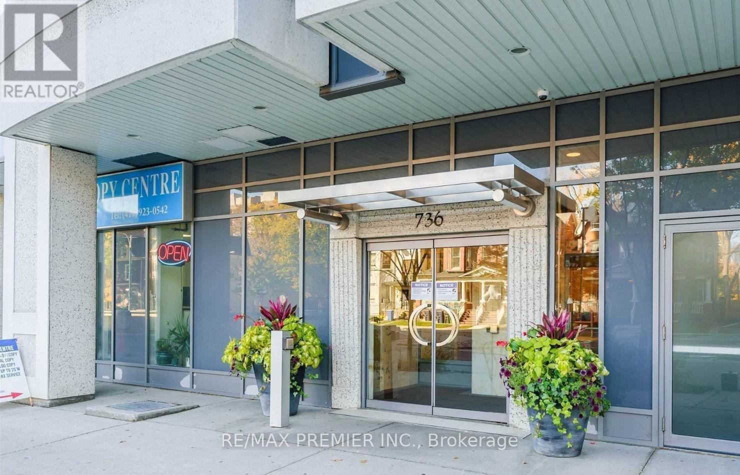 Apartment at 317 - 736 SPADINA AVENUE, Toronto (University)