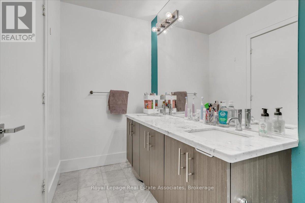 Apartment at 323 - 29 QUEENS QUAY E, Toronto